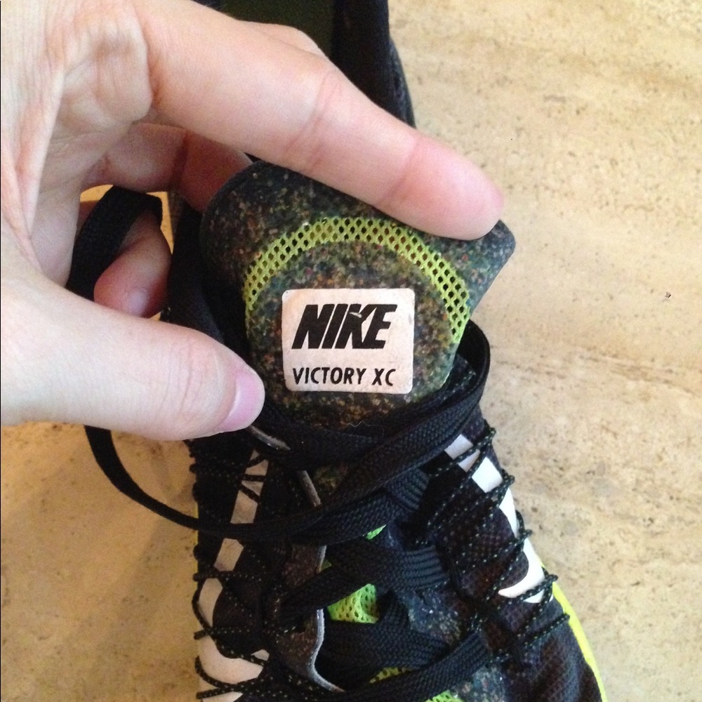 SOLD NIKE Victory XC Spiked Track Field Shoes - Picture 3 of 8